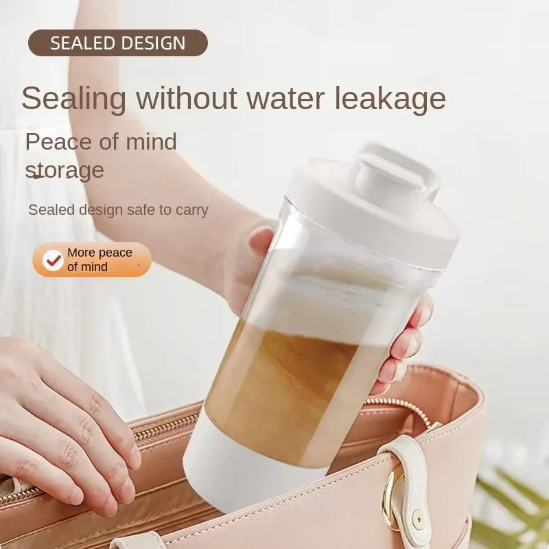 Gym shaker that blends protein in 10 seconds anywhere